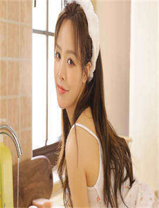 女巫安妮海瑟薇