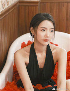 金瓶梅在线高清观看无删减-可以看呦女的网站